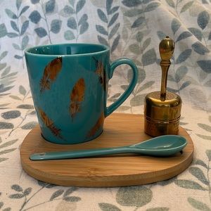 Indigo Teal Feather Teacup Set